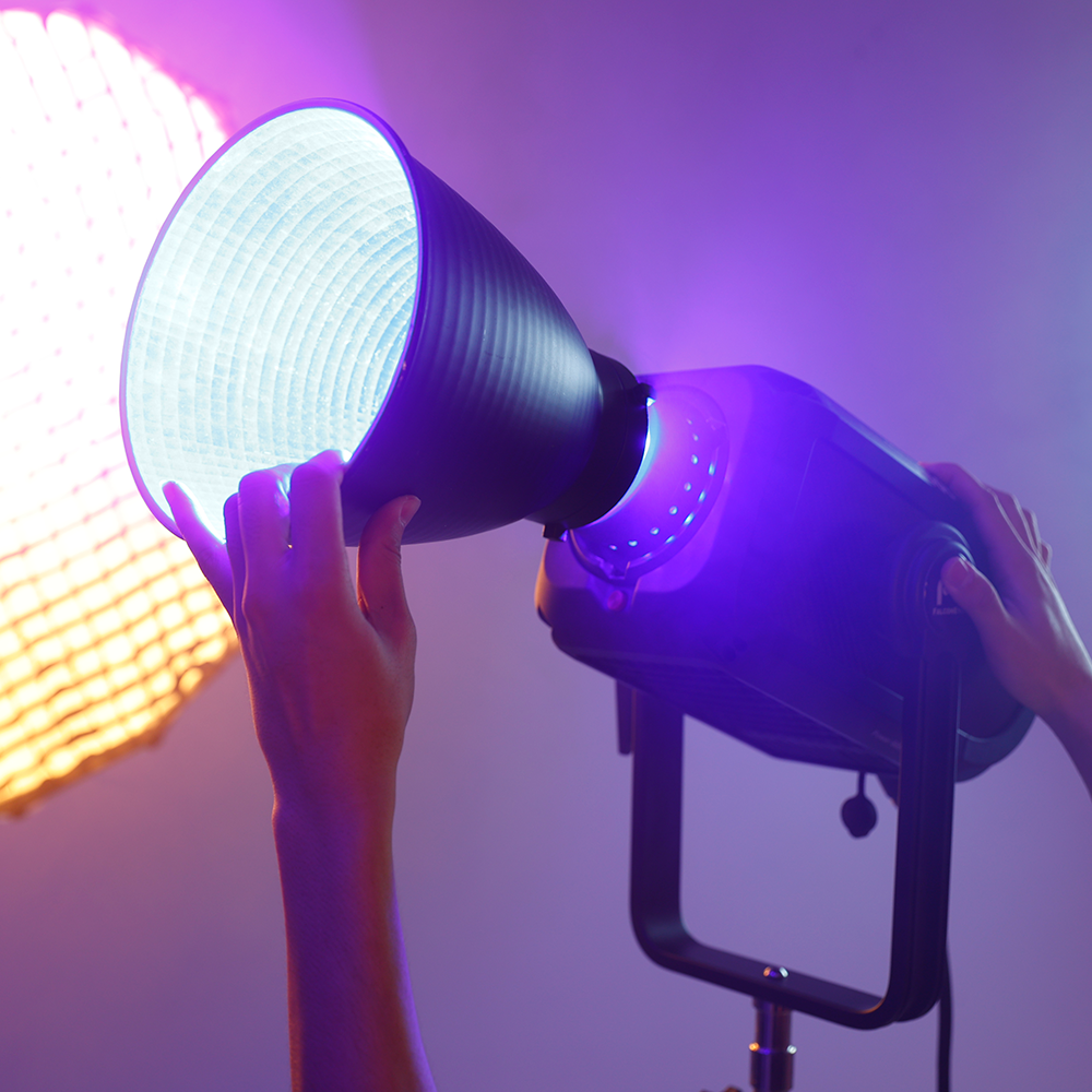 Falcon Eyes RGB Lámpara LED Regulable S600CPro — 4