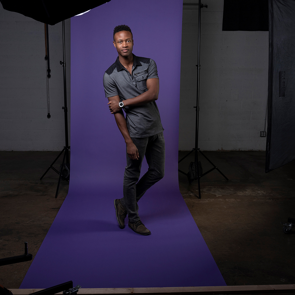 Superior Papel de fondo 68 Profundo Morado 1.35 x 11m — 4